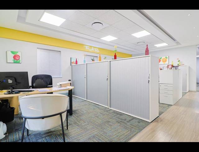 229M² BUSINESS CENTRE FOR SALE IN MEYERSDAL